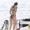 Kendall Jenner, sexy en maillot sur une plage de Saint-Barthélemy. Le 20 août 2015.