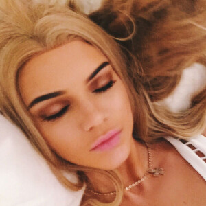 Kendall Jenner, devenue blonde lors de ses vacances à Saint-Barthélemy. Photo publiée le 20 août 2015.