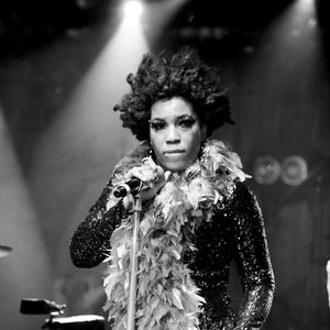 Macy Gray en concert au Cabaret Sauvage a Paris, le 17 decembre 2012.
