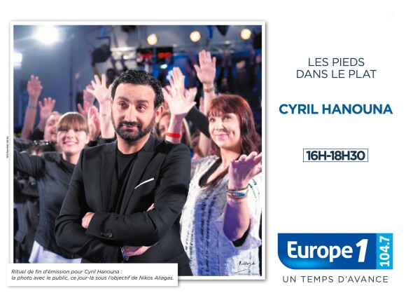 Cyril Hanouna sous l'oeil de Nikos Aliagas pour la campagne de rentrée d'Europe 1