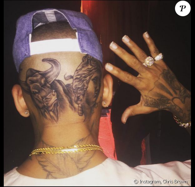 Chris Brown Il dévoile son nouveau tatouage complet ! Purepeople