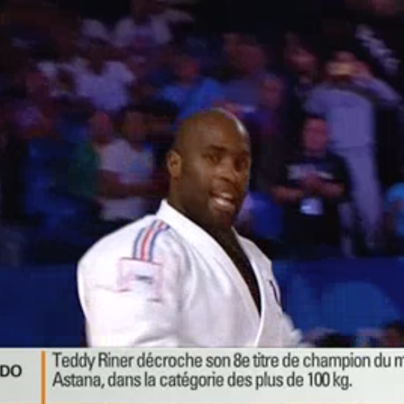 Image de la finale de Teddy Riner sacré champion du monde de judo des plus de 100 kilos à Astana, le 29 août 2015.