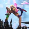 Miley Cyrus sur scène lors des  MTV Video Music Awards au Microsoft Theater de Los Angeles, le 30 août 2015