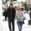 Emmy Rossum et son chéri dans les rues de Beverly Hills, le 1er mars 2015