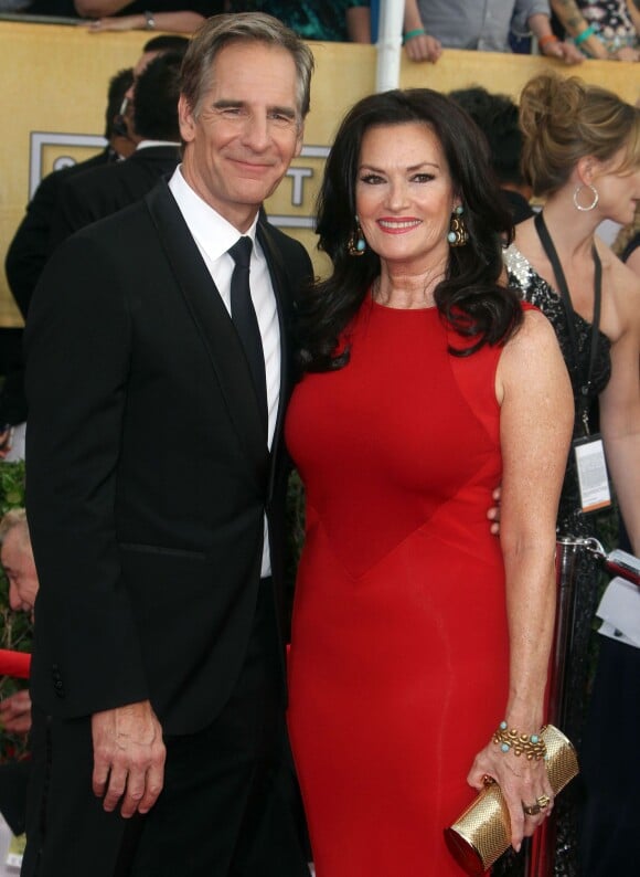 Scott Bakula et sa femme Chelsea Field - 20eme ceremonie des "Screen Actors Guild Awards" au Shrine Exposition Center a Los Angeles. Le 18 janvier 2014