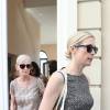 Kelly Rutherford , accompagnée de sa mère Ann Edwards, arrive au tribunal de Monaco pour tenter de récupérer la garde de ses enfants Hermès et Helena qui vivent avec leur père Daniel Giersch à Monaco. Le 3 septembre 2015.