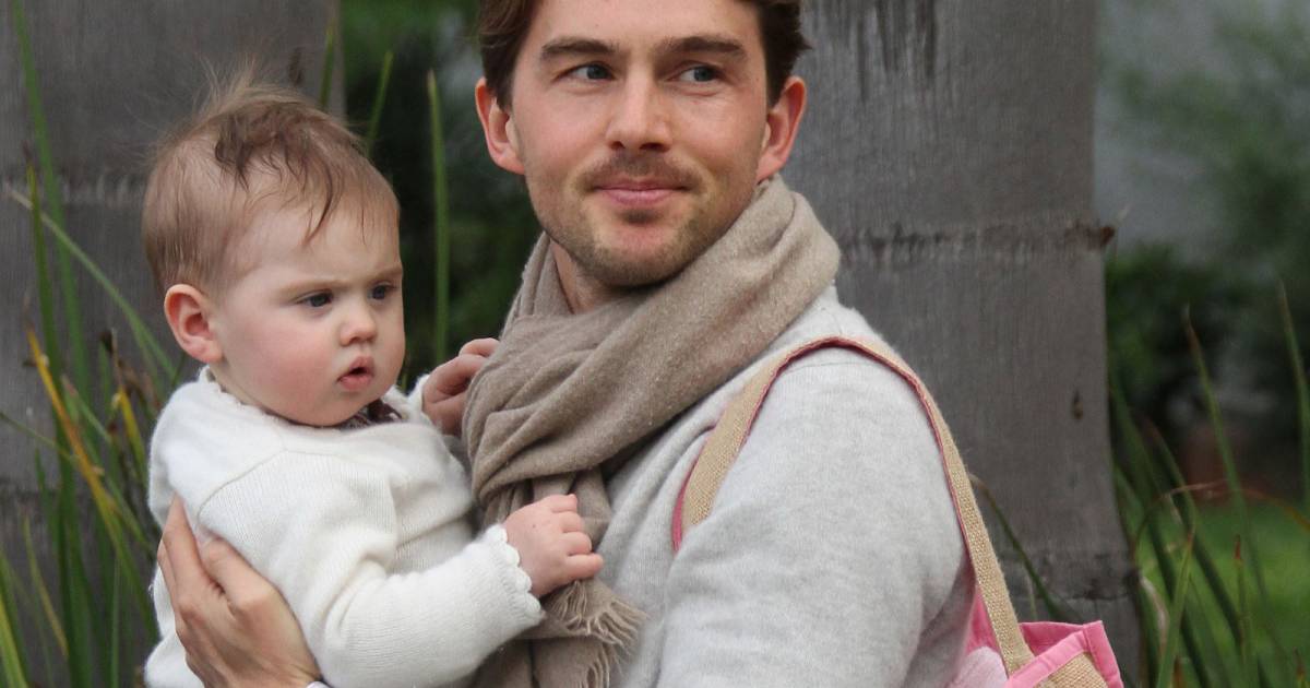 Daniel Giersch récupère sa fille à Los Angeles le 31 décembre 2009