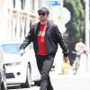 Semi-Exclusif - Robert Pattinson va déjeuner au restaurant à West Hollywood, le 1er juin 2015.