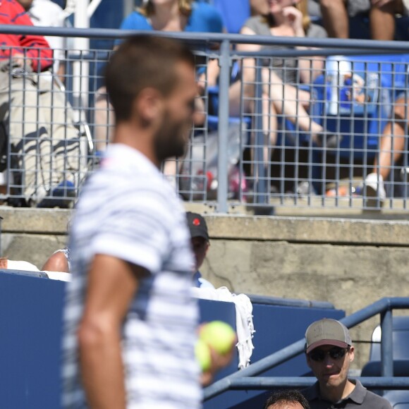 Shy'm assiste au match de Benoît Paire en huitième de finale de l'US Open, à l'USTA Billie Jean King National Tennis Center de Flushing dans le Queens à New York, le 6 septembre 2015