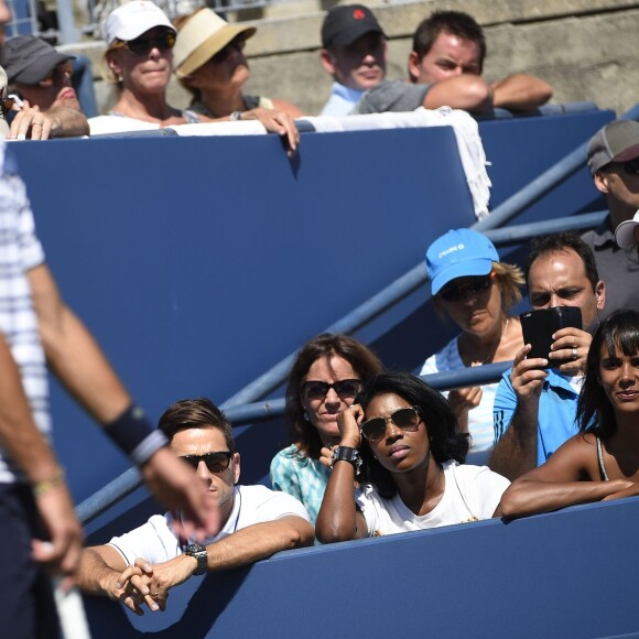 Shy'm assiste au match de Benoît Paire en huitième de finale de l'US Open, à l'USTA Billie Jean King National Tennis Center de Flushing dans le Queens à New York, le 6 septembre 2015