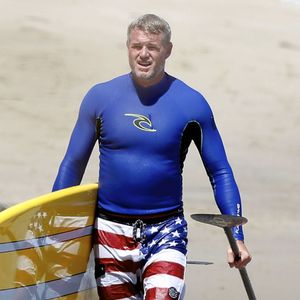 Eric Dane sur une plage à Los Angeles. Le 28 Août 2015
