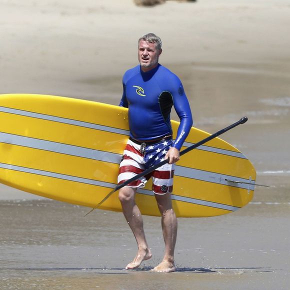 Eric Dane sur une plage à Los Angeles. Le 28 Août 2015