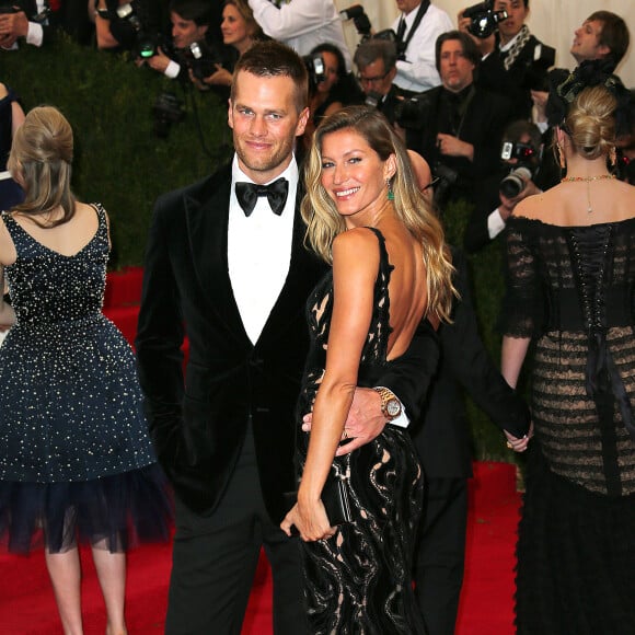 Tom Brady et sa femme Gisele Bündchen - Soirée du Met Ball / Costume Institute Gala 2014: "Charles James: Beyond Fashion" à New York. Le 5 mai 2014.