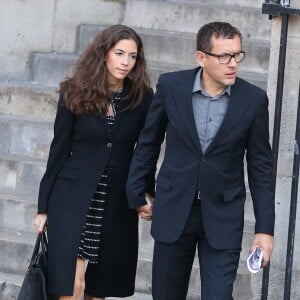 Dany Boon et sa femme Yaël - Sortie des obsèques de Sylvie Joly en l'église Saint-Sulpice à Paris. Le 9 septembre 2015.