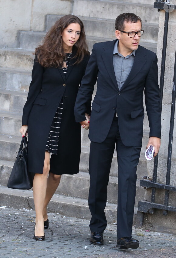Dany Boon et sa femme Yaël - Sortie des obsèques de Sylvie Joly en l'église Saint-Sulpice à Paris. Le 9 septembre 2015.