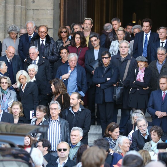 Sortie des obsèques de Sylvie Joly en l'église Saint-Sulpice à Paris. Le 9 septembre 2015.
