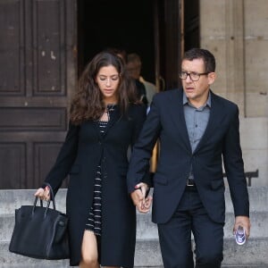 Dany Boon et sa femme Yaël - Sorties des obsèques de Sylvie Joly en l'église Saint-Sulpice à Paris le 9 septembre 2015