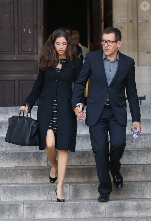 Dany Boon et sa femme Yaël - Sorties des obsèques de Sylvie Joly en l'église Saint-Sulpice à Paris le 9 septembre 2015