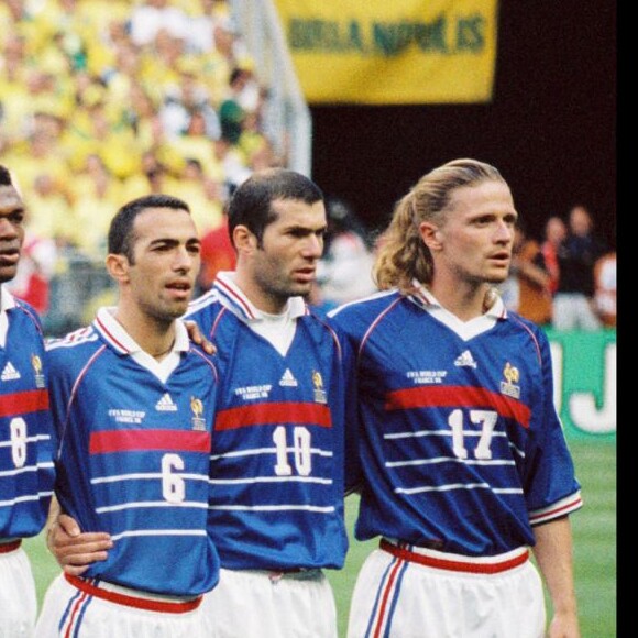L'équipe de France lors de la finale de la Coupe du monde 1998 au Stade de France. 
