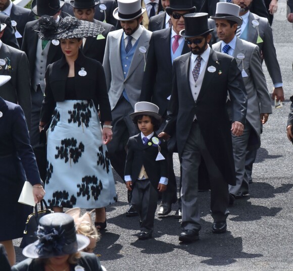 Cheikh Mohammed bin Rachid Al Maktoum, émir de Duabi, et sa femme la princesse Haya de Jordanie le 16 juin 2015 à Ascot