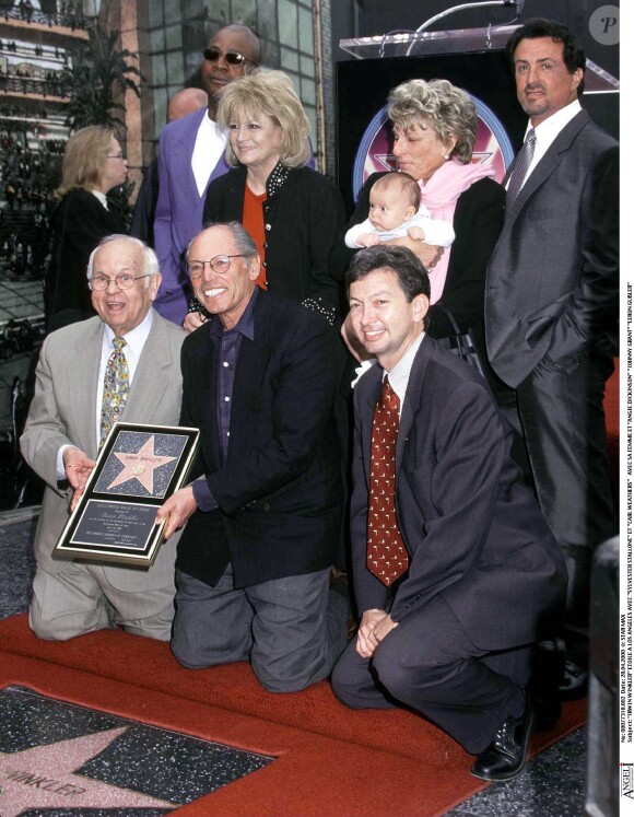 Irwin Winkler recevant son étoile à Los Angeles en 2000