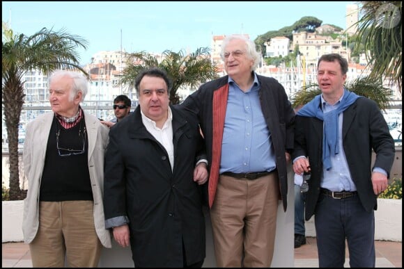 Jean Cosmos, Philippe Sarde, Bertrand Tavernier, Eric Heumann - photocall du film La Princesse de Montpensier au Festival de Cannes 2010