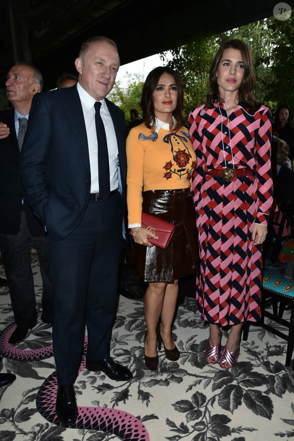 Charlotte Casiraghi, François-Henri Pinault et sa femme Salma Hayek - People au défilé Gucci pendant la fashion week de Milan le 23 septembre 2015.