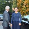 La princesse Victoria de Suède, enceinte, était le 24 septembre 2015 en visite à Vänersborg avec son père le roi Carl XVI Gustaf de Suède, en lien avec les questions d'immigration et d'intégration.