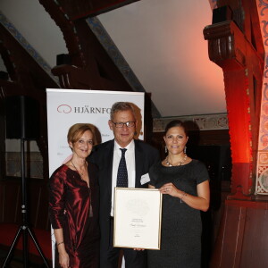 La princesse Victoria de Suède, enceinte, au gala de la Fondation du cerveau le 21 septembre 2015 à Stockholm.