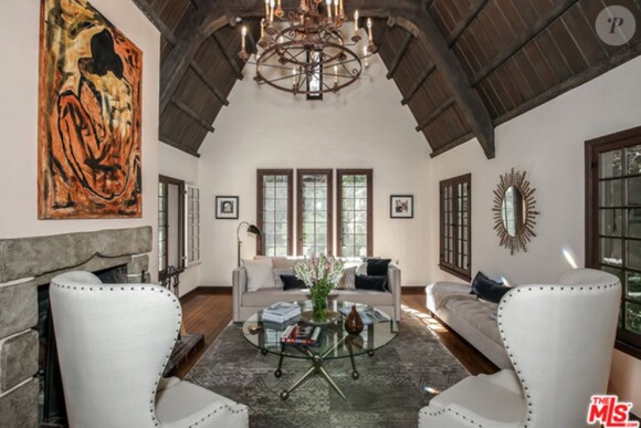 La star Dita Von Teese s'est offert cette maison à Los Angeles pour 2,8 millions de dollars