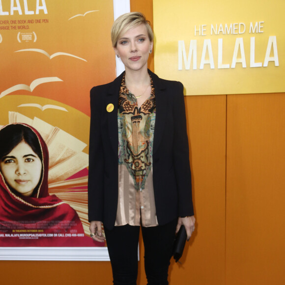 Scarlett Johansson - Première de "He named me Malala" à New York, le 24 septembre 2015.