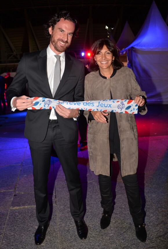 Mathias Vicherat (Directeur de Cabinet de la maire de Paris) et Anne Hidalgo - Rassemblement pour le lancement de la campagne "Je rêve des Jeux" pour la candidature de "Paris 2024" pour les Jeux Olympiques à Paris le 25 septembre 2015.