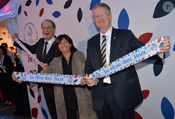 Denis Masseglia (Président du CNOSF), Anne Hidalgo et Bernard Lapasset - Rassemblement pour le lancement de la campagne "Je rêve des Jeux" pour la candidature de "Paris 2024" pour les Jeux Olympiques à Paris le 25 septembre 2015.