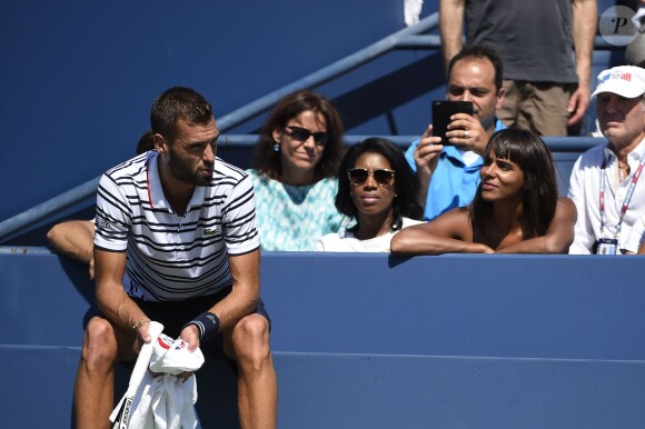 Shy'm soutient son amoureux supposé Benoit Paire lors de l'US Open à New York le 6 septembre 2015