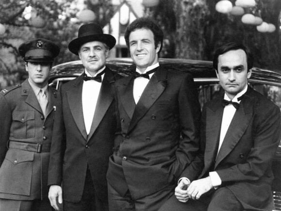 Al Pacino, Marlon Brando, James Caan et John Cazale dans Le Parrain en 1972.