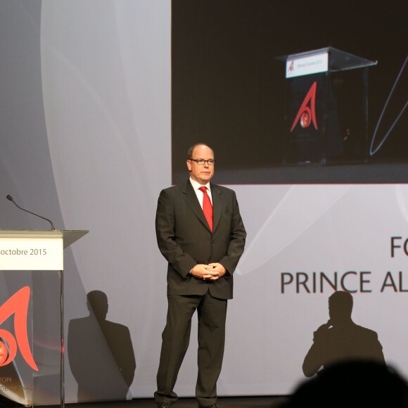 Exclusif - Le prince Albert II de Monaco lors de la 8e cérémonie de remise des prix de la Fondation Prince Albert II au Grimaldi Forum de Monaco, le 2 octobre 2015.