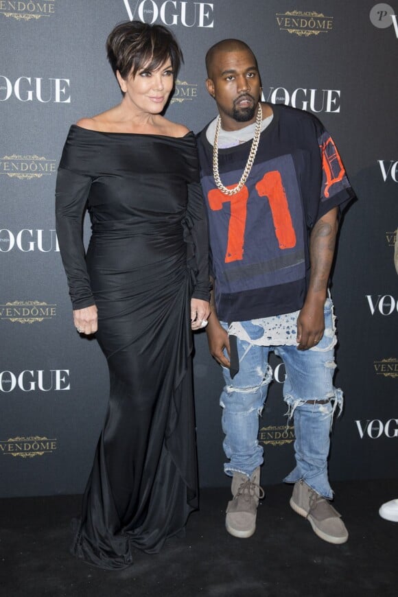 Kris Jenner et Kanye West assistent à la soirée des 95 ans du magazine Vogue Paris, avenue d'Iéna. Paris, le 3 octobre 2015.