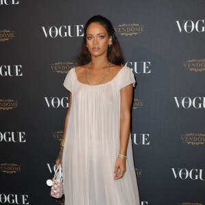 Rihanna assiste à la soirée des 95 ans du magazine Vogue Paris, avenue d'Iéna. Paris, le 3 octobre 2015.