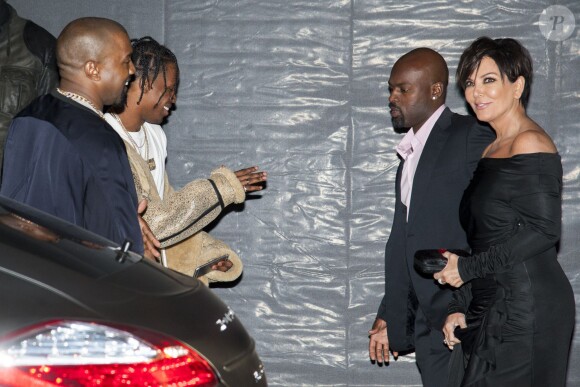 Kanye West, Travi$ Scott, Kris Jenner et son compagnon Corey Gamble assistent à la soirée des 95 ans du magazine Vogue Paris, avenue d'Iéna. Paris, le 3 octobre 2015.