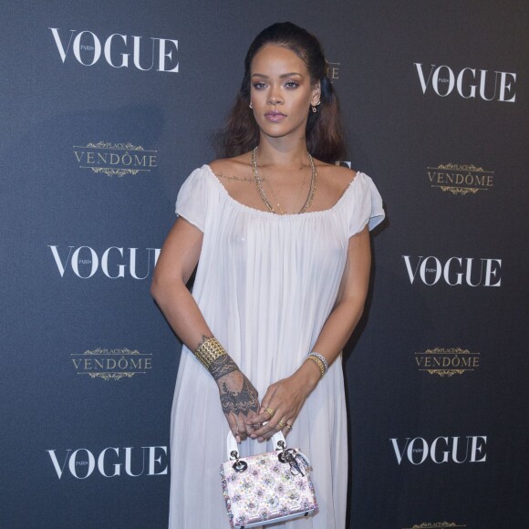 Rihanna aux 95 ans du magazine Vogue, avenue d'Iena à Paris, le 3 octobre 2015.