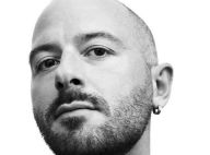 Demna Gvasalia : Balenciaga dévoile le nom de son nouveau directeur artistique