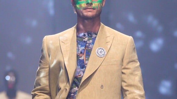 Fashion Week : Arnaud Lemaire, étonnant mannequin du défilé Vivienne Westwood !