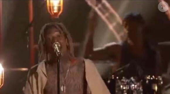 lors des Billboard Music Awards 2015 ce dimanche 17 mai 2015. (capture d'écran)