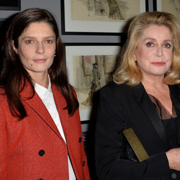 Catherine Deneuve et sa fille Chiara Mastroianni - Visite privée de l'exposition "Martin Scorsese" à la cinémathèque française à Paris, le 13 octobre 2015.