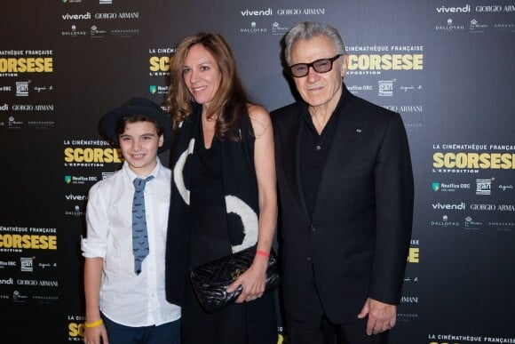 Harvey Keitel, Daphna Kastner et Roman Keitel - Photocall à l'occasion de la visite privée de l'exposition "Scorsese" à la Cinémathèque française à Paris, le 13 octobre 2015.