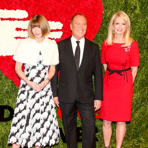 Anna Wintour, Michael Kors, Blaine Trump lors de la soirée Love We Deliver 2015 Golden Heart Awards en l'honneur de Neil Patrick Harris & Michael Sennott à New York, le 15 octobre 2015