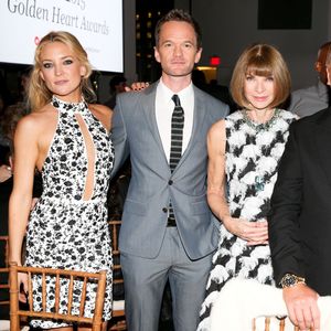 Kate Hudson, Neil Patrick Harris, Anna Wintour, Michael Kors lors de la soirée Love We Deliver 2015 Golden Heart Awards en l'honneur de Neil Patrick Harris & Michael Sennott à New York, le 15 octobre 2015