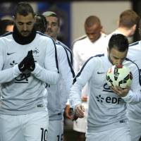 Mathieu Valbuena, chantage à la sextape: "Désolé" pour Cissé... Benzema impliqué ?