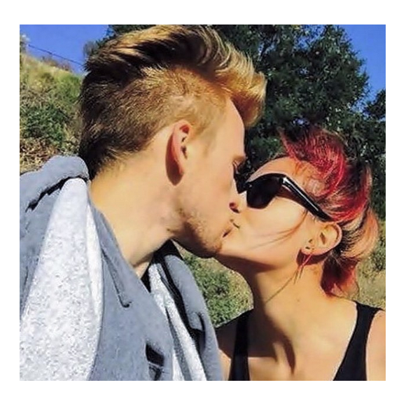 Paris Jackson a rajouté une photo d'elle et son petit-ami Chester Castellaw sur son compte Instagram.