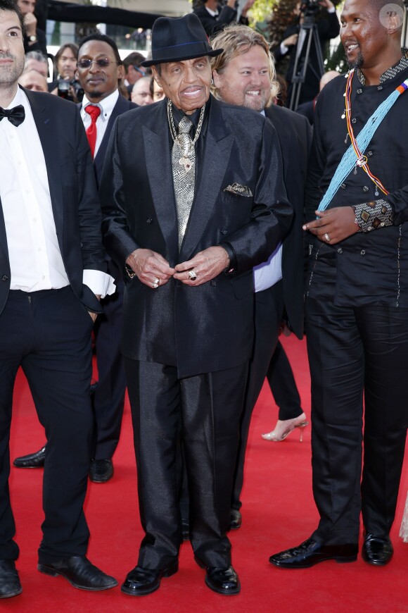 Joseph Jackson et Mandla Mandela (petit-fils de Nelson Mandela) - Montée des marches du film "Sils Maria" lors du 67 ème Festival du film de Cannes – Cannes le 23 mai 2014.